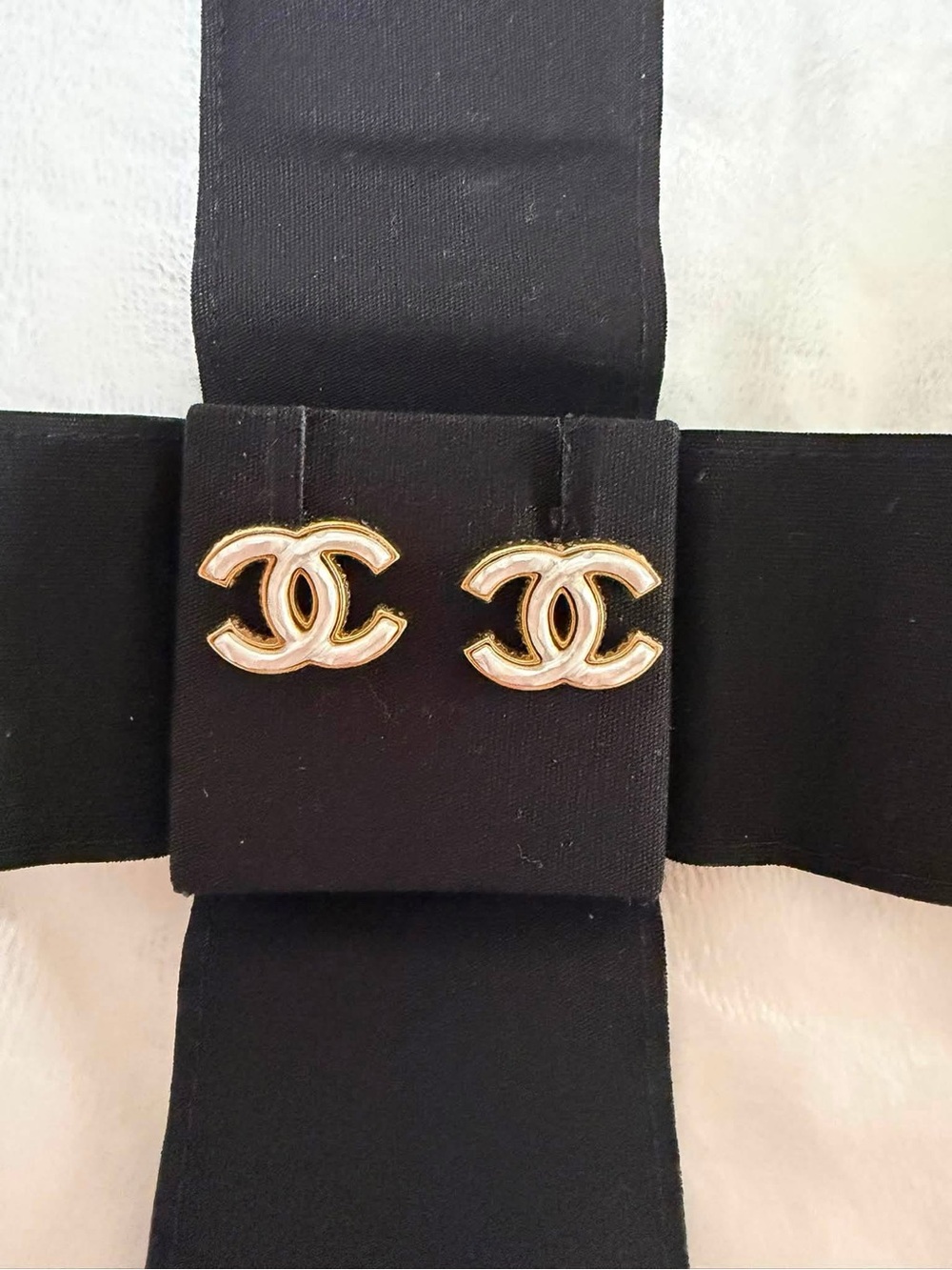 Gold Tone Interlocking Logo Stud Earrings - White Enamel